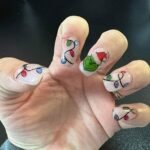 artistic design fingernails